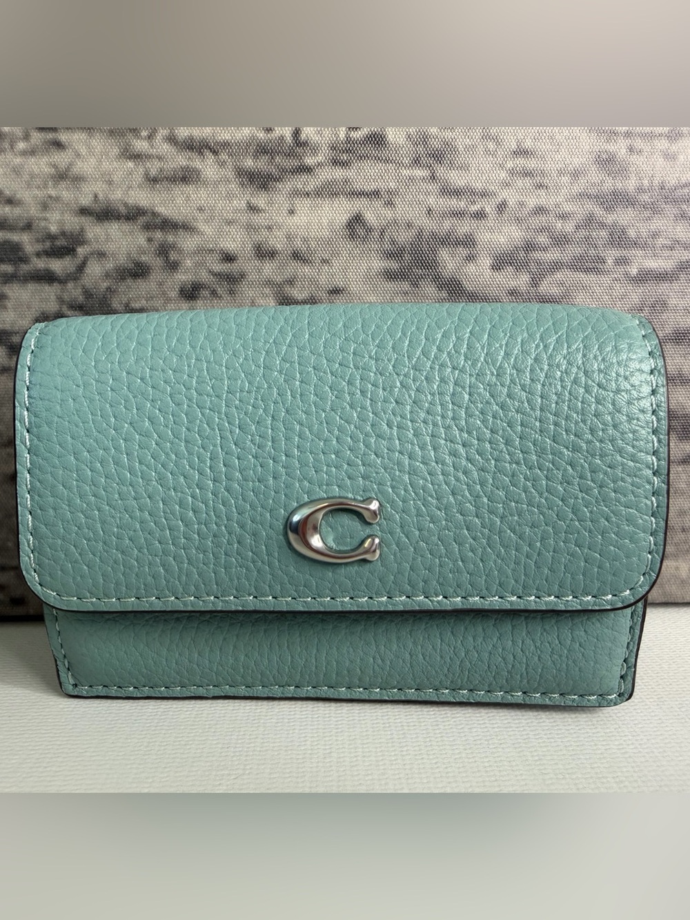 NWT Coach Essential Mini Trifold Wallet Leather Aquamarine Silver CM437